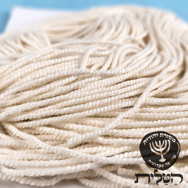 פתיל דק עבודת יד 100% צמר