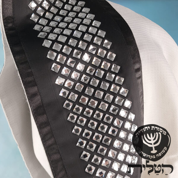 טלית צמר מרוקאית פרימיום פסים שחורים