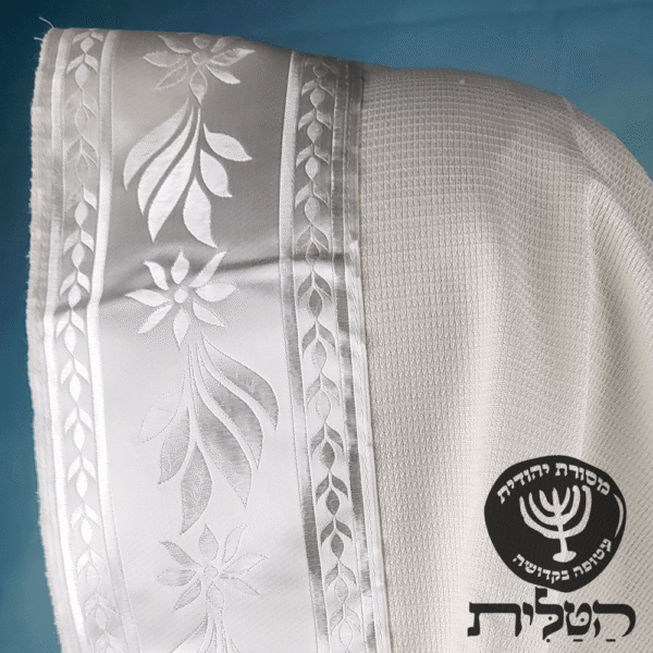 טלית צמר תשבץ קל פסים שחורים