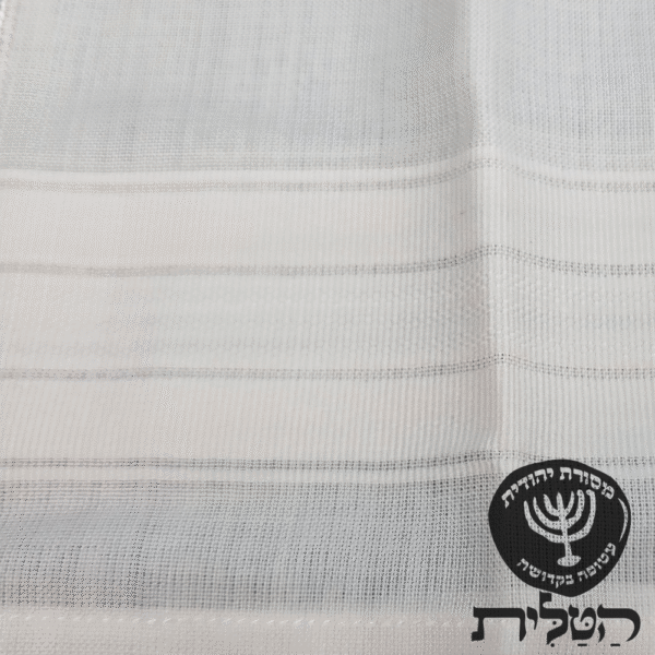 טלית קטן 100% צמר רחלים פסים לבנים פתיל עבה ספרדי עבודת יד
